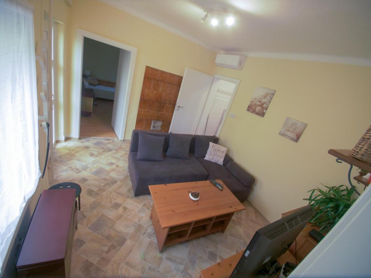 Estike Apartment บาลาตอนแลลเล ภายนอก รูปภาพ